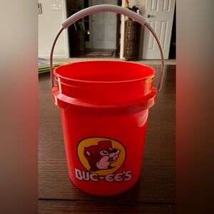 Buc-ee's Red Mini Bucket w/handle-New-Novelty